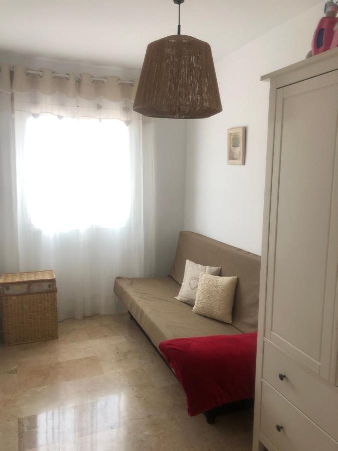 Apartamento Con Terraza Y Piscina En มัลกรัตเดมาร์ ภายนอก รูปภาพ